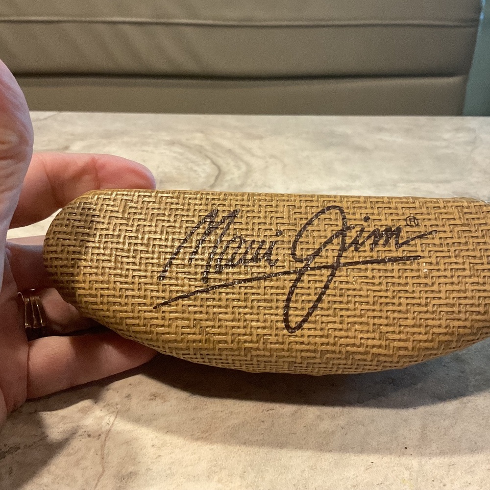 Maui Jim Sunglass Case Basket Weave Hard case hinged 6” x 2”